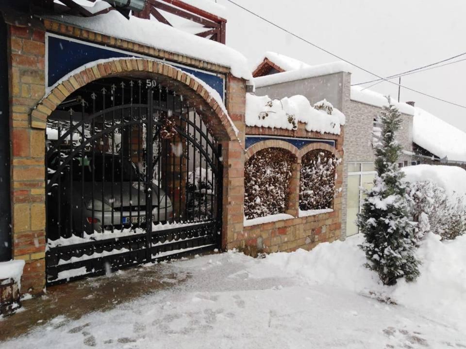 Apartman Vrdnicak Vrdnik Exterior photo
