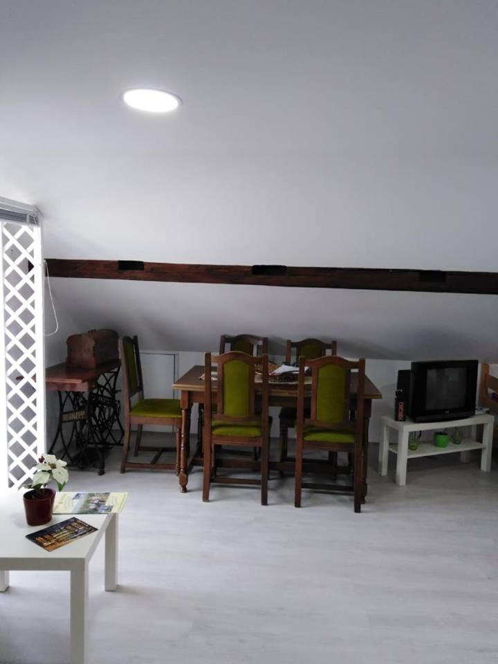 Apartman Vrdnicak Vrdnik Exterior photo