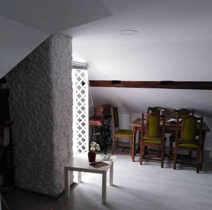 Apartman Vrdnicak Vrdnik Exterior photo