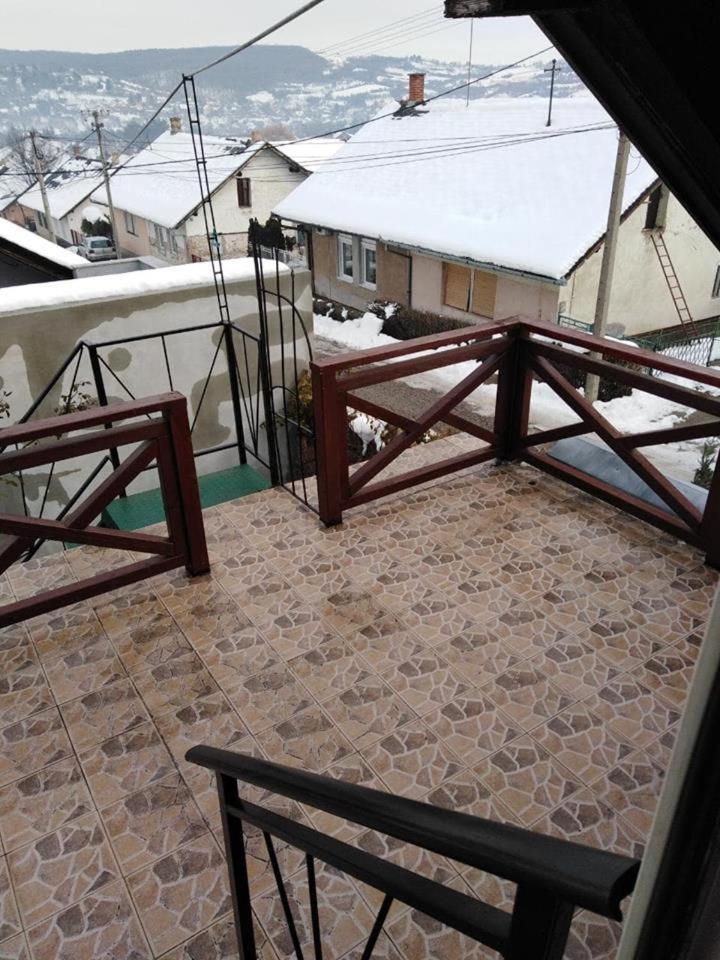 Apartman Vrdnicak Vrdnik Exterior photo